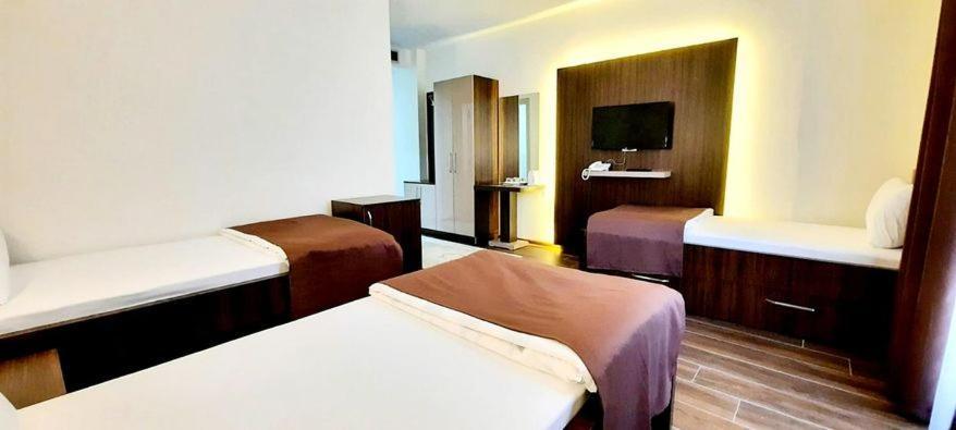 Hotel Doa Skopje Bagian luar foto