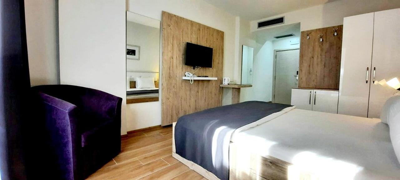 Hotel Doa Skopje Bagian luar foto
