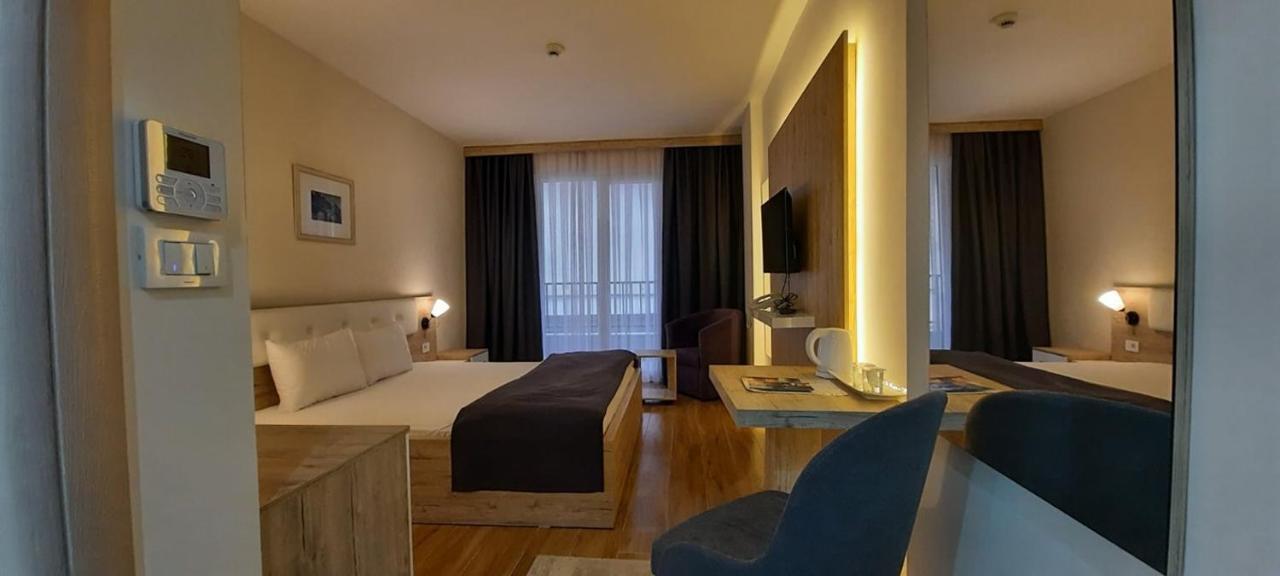 Hotel Doa Skopje Bagian luar foto